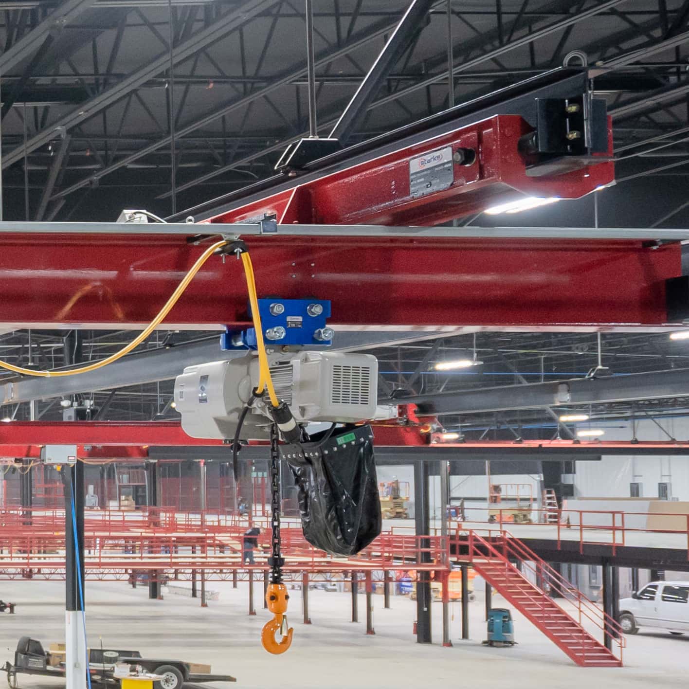 Hoist on Trolley on an Under-Running Crane